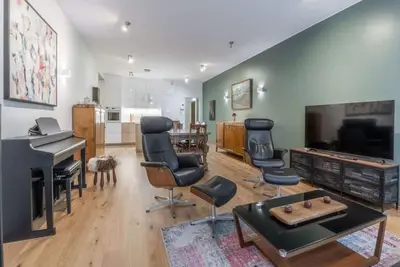 Image de Laxi luxury apartments, family friendly, centre of Reykjavik. Private parking. .