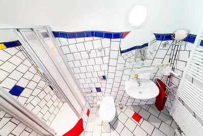 Doppelzimmer Basic mit Terrasse - Arthotel Magdeburg Gmbh