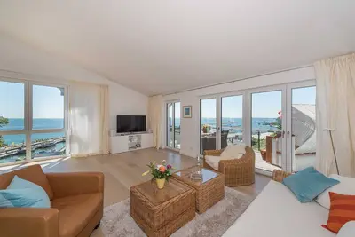 Image de Bel Etage in the Villa Amelie by the sea - Penthouse Bel Etage in the Villa Amelie
