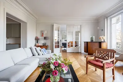 Image de Enlightened Elegance, by Veeve