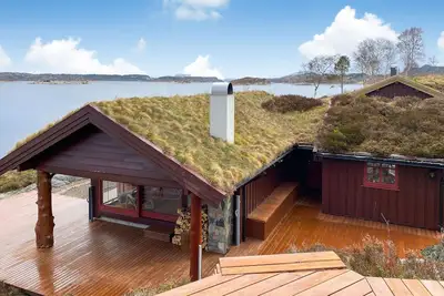 Image de Maison confortable de 3 chambres à.