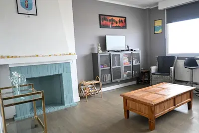 Image de Appartement lumineux, calme et spacieux situé face à la mer