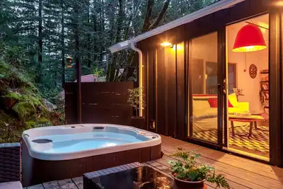 Image de Cozy Wooded Cottage of Guerneville