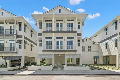 Image de Pearl House at The Gemma