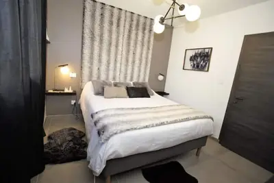 Image de Chalet moderne 170m2/8personnes.