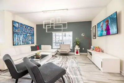 Image de Cozy Home in Amazing Resort for Perfect Vacations