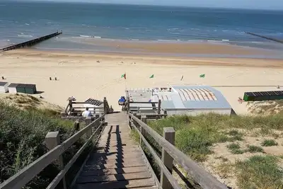 Image de Holidayhome - Valkenisseweg 68 l Groot Valkenisse 'Strand Bungalow'