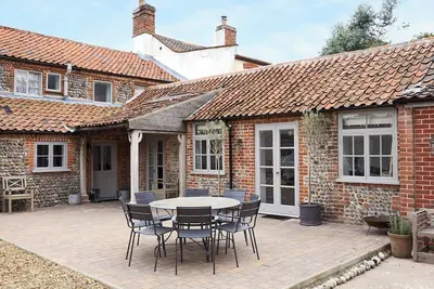 Image de 5 bedroom accommodation in Bacton
