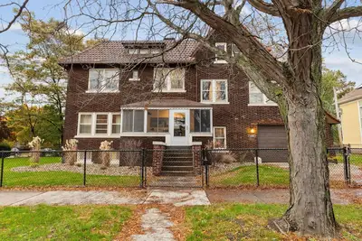 Image de Cleveland Castle- Unbeatable proximity to Cwru, Uh, & The Best of the East Side