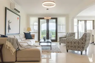 Coco Beach Grand Reserve Condo/Steps from Beach