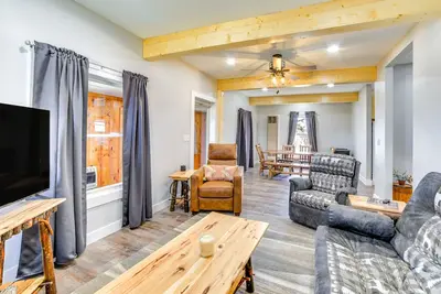 Image de All-Season Seney Home w/ Private Yard & Fire Pit!