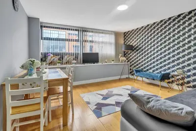 Image de Appartement-Design-Douche-Vue ville-1-Bed for 4 Adult! ! !