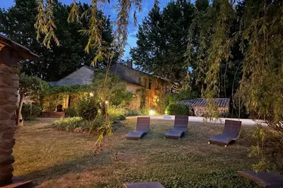 Image de Le Mas CarradouMas de Prestige en campagne à 20 minutes d'Avignon