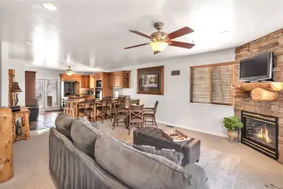 Image de Mh603 | Pinecone Retreat: Adventure Awaits in Eden, Ut!