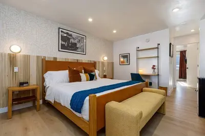 Image de Quail Park Lodge | King and Queen Suite