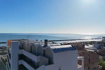 Image de Se064 - Senigallia, comfortable three-room apartment 50m from the sea