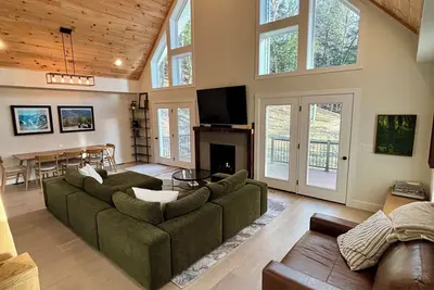 Image de Brand New Spacious 3br House on Cone Mountain Minutes to Waterville Valley