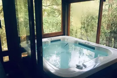 Image de Cabaña en el Bosque en Valle de Bravo. En Medio del Bosque, Para Descanso