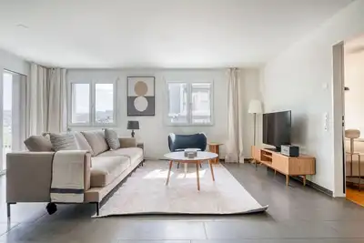 Image de Relaxing Leimbach 2br w/ Storage & Shared Garden, nr Train, by Blueground