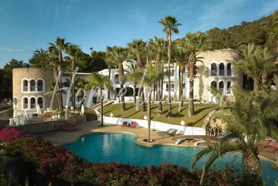 Image de Villa Pelicano Résumé
