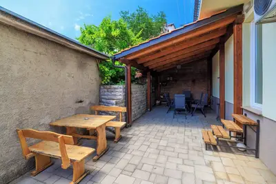 Image de Appartements Ante (97114-A1) - Senj