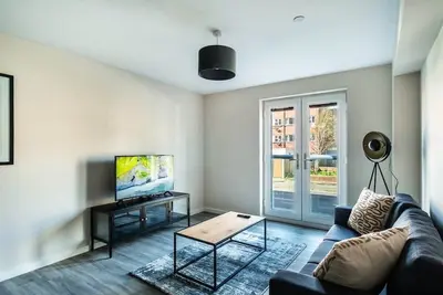 Image de Spacious & Modern 2 Bed Apartment in Manchester