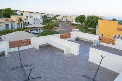 Image de Holiday home away from Home