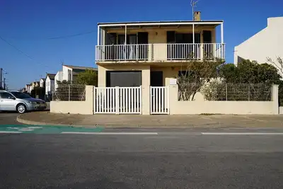 Image de Chalet individuel 6-7 pers avec barbecue, terrasse, parking, animaux admis à Gruissan