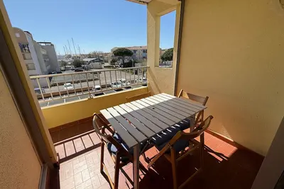 Image de Studio Cabine à Gruissan pour 4 Pers. avec Loggia et Parking Privé – Résidence Voile d'Oc