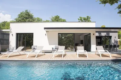 Image de Villa Le Clos des Bleynoux au coeur de l'Ardèche, idéale pour les familles