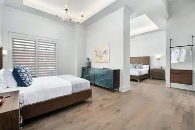 Image de The Lakes Suite | 5 Minutes from I65 | In the heart of Cullman