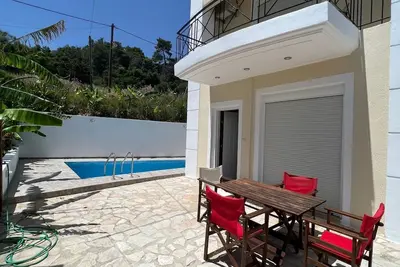 Image de Helen's House at Ratzakli