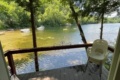 Image de Berta's Lake Front Cottage on Winona Lake!