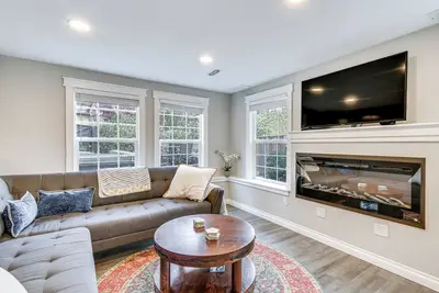 Image de Portland Vacation Rental Near Parks & Downtown!