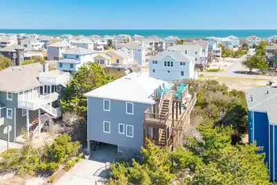 Image de Pet-friendly oceanside Corolla home w/ hot tub and ocean views!