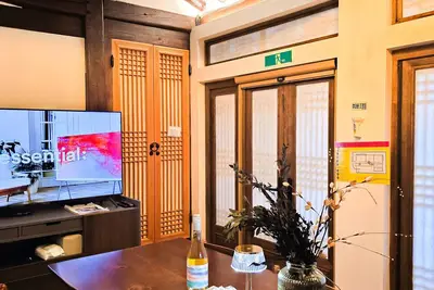 Image de Stylish & mordern korean Hanok 1minute away from Dongmyo St.