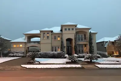 Image de Welcome to 5br Luxury Home With Pool in beautiful Katy, Texas