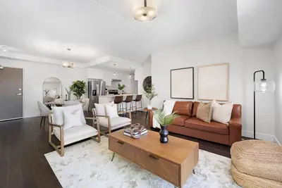 Image de Luxury Condo Windsor/LaSalle Ontario