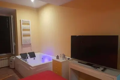 Image de Apt B. H rome (bologna square )