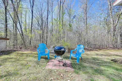 Image de Serene Home Between Lake Jocassee & Lake Keowee!