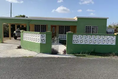 Image de Beautifully Renovated Home/Easy Walk to the Beach/Great Getaway for the Family🔥