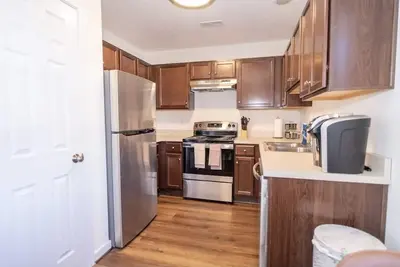 Image de Stylish 3br Apt, with Yard & Parking - Near Rva's attractions