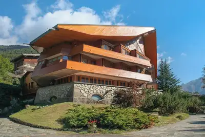 Image de Appartement \"Pagoda Temu\" avec vue sur la montagne et jardin partagé