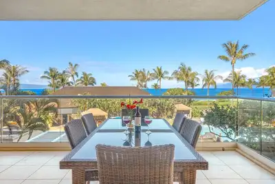 Image de Maui Resort Rentals: Honua Kai Hokulani 248/50/51 – Incredible 8br Oceanfront Gem, Over 5500 combined Sq. Ft. w/ Built-in Viking Grills!
