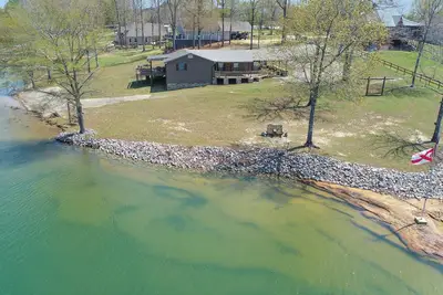 Image de Atkins Point: 3  Br, 2  Ba House in Arley, Sleeps 6