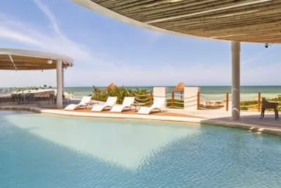 Image de Siela Oceanfront Luxury 4 Br Villa