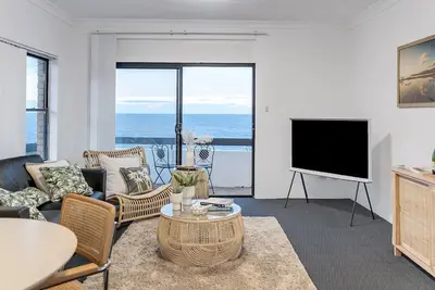 Image de Maroubra - Stylish Abode 360° Ocean & Beach Views