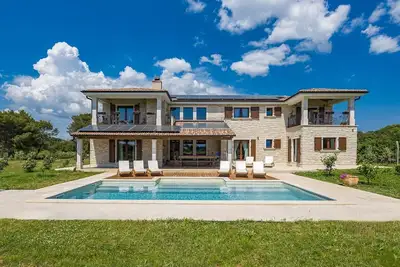 Image de Luxury and Stylish Villa Campagna with sauna, private pool and beautiful garden