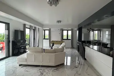 Image de Magnifique maison avec piscine dans le Beaujolais