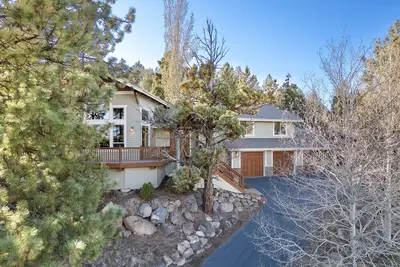 Image de Lucy Lou - City View, Cute Home, Great Location!